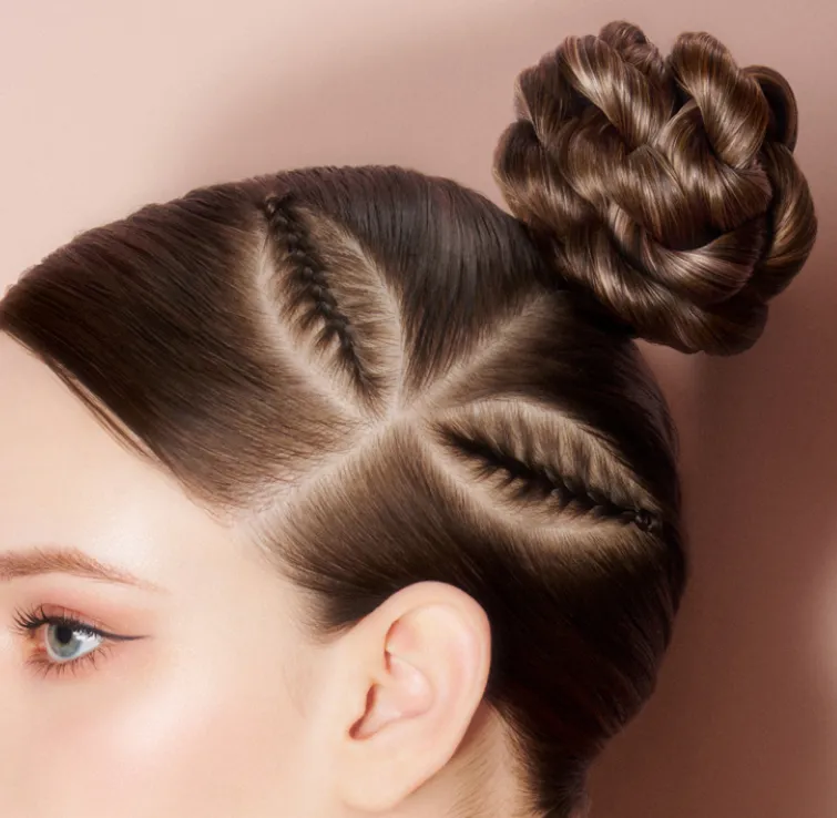 095 エテュセ:ettusais 葉っぱのようなマークに編み込まれた髪の毛